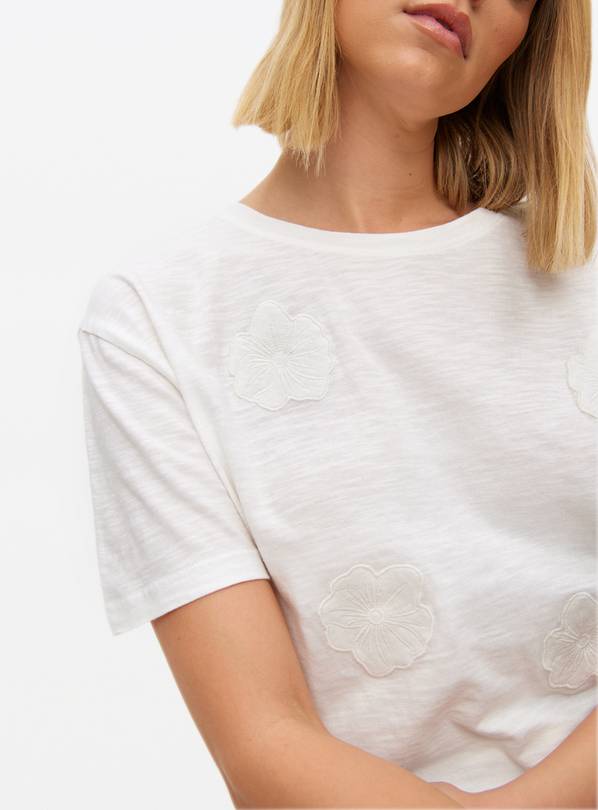 White Flower Cutwork Top 24