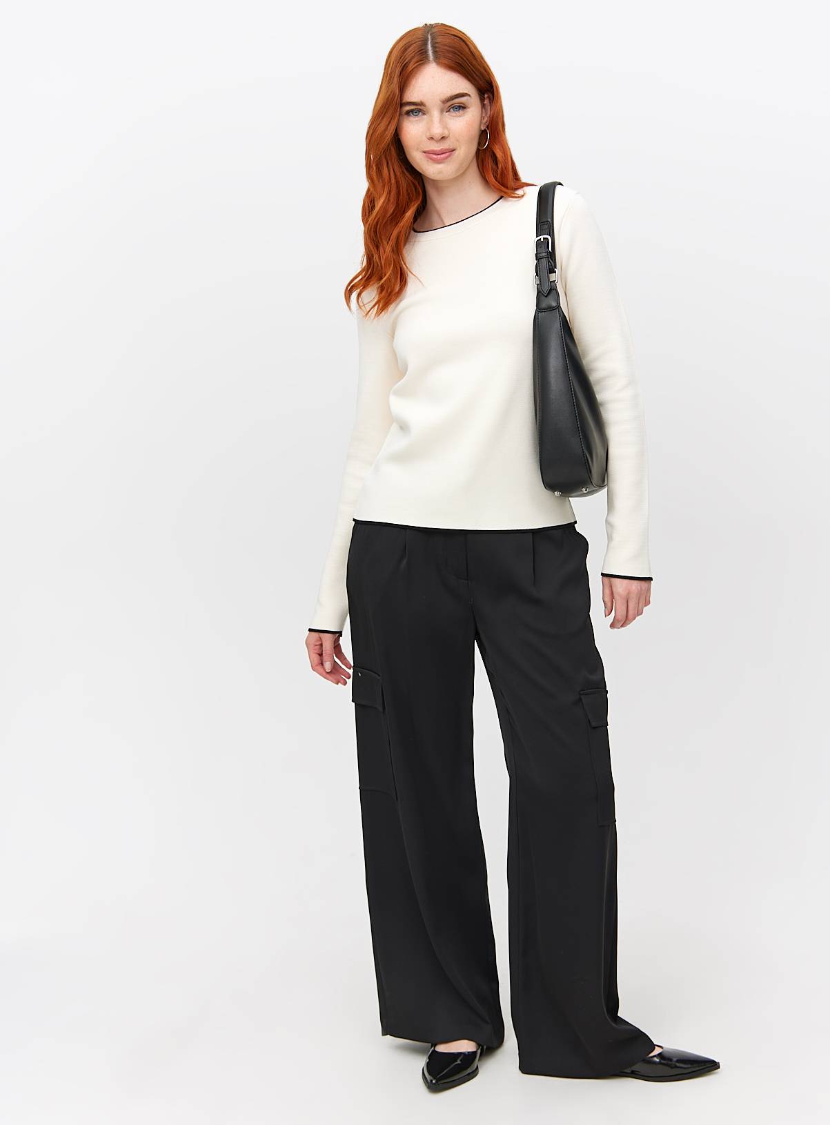 Cream Contrast Tipped Crew Neck Jumper M - Image 2