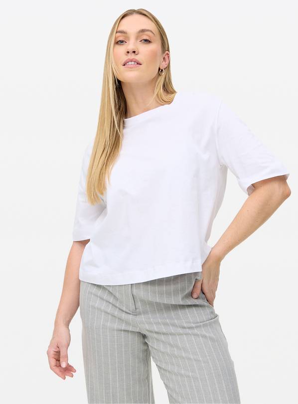 White Crew Neck Boxy T-Shirt S