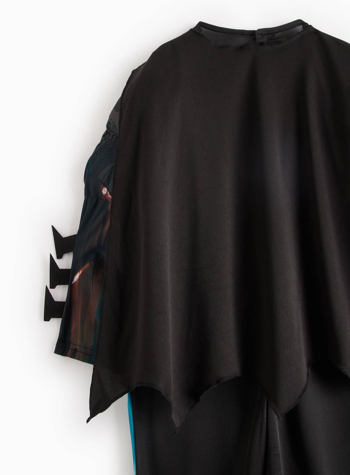 Batman Fancy Dress Costume 3-4 Years - Image 3