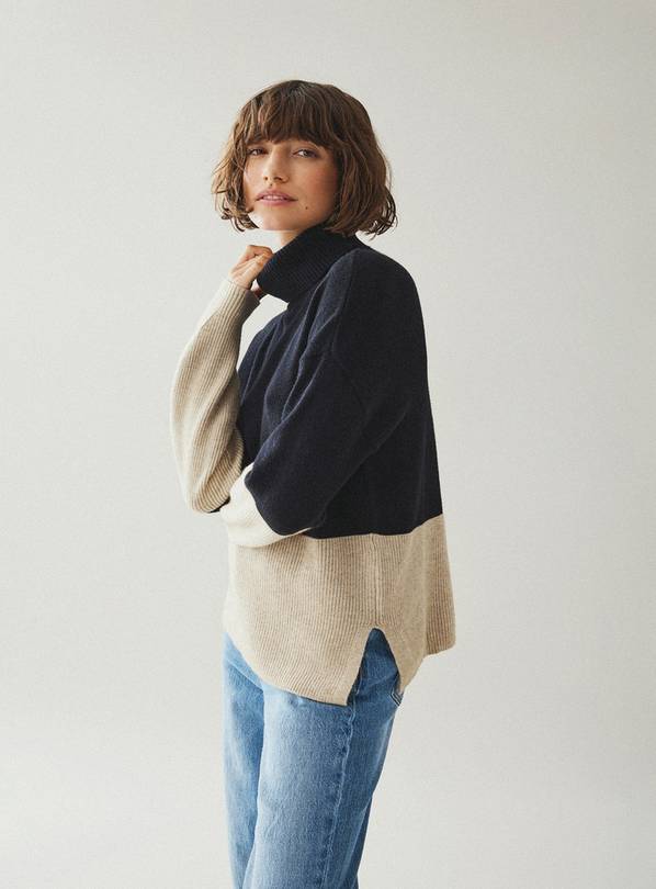 VILA Roll Neck Knit Top L