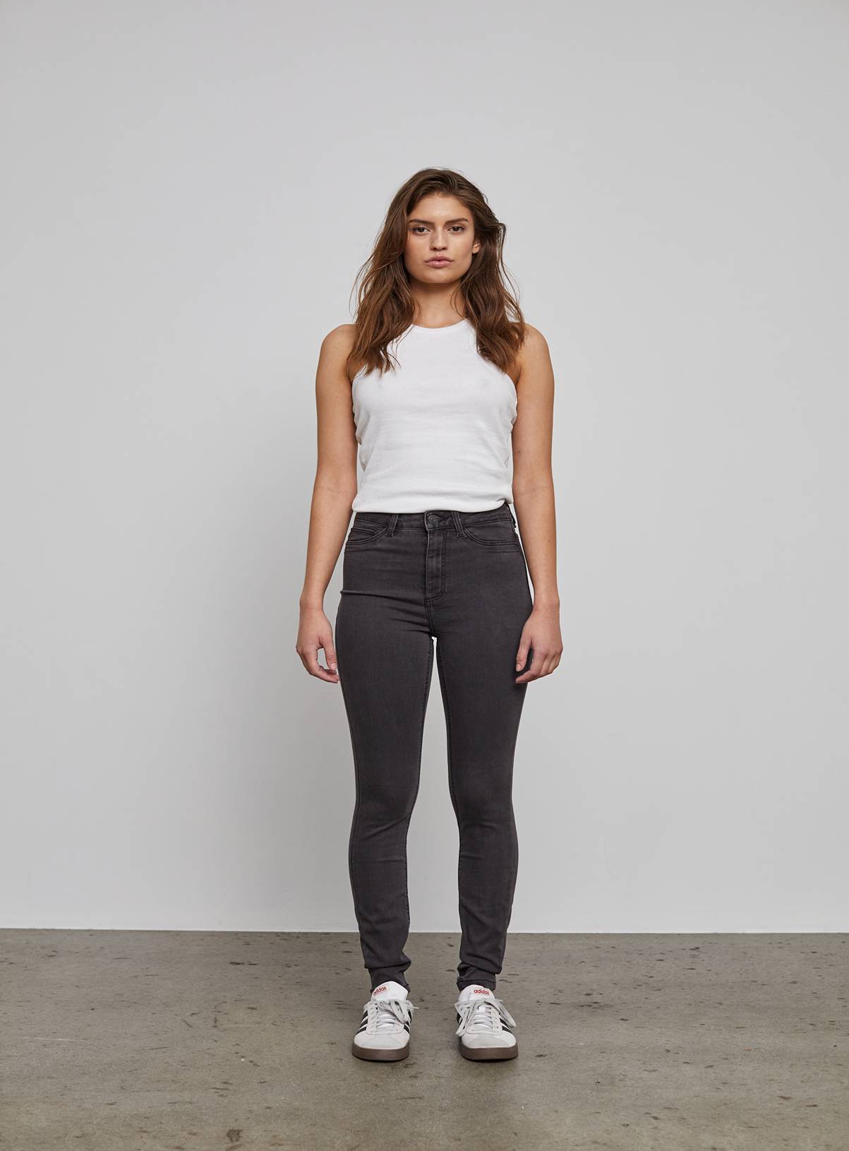 NOISY MAY High Waisted Skinny Jeans Grey 25R - Image 1