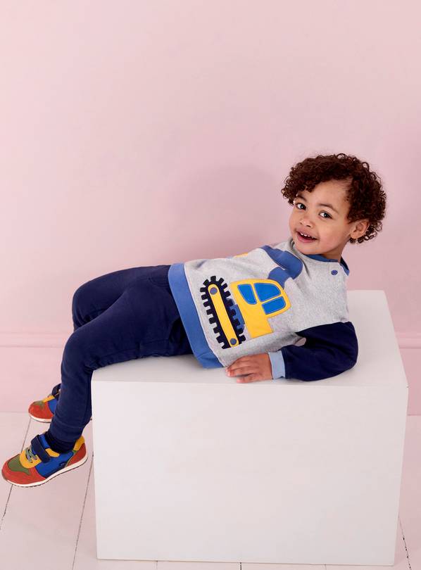 JOJO MAMAN B&Eacute;B&Eacute; Digger Applique Sweatshirt & Jogger Set 12 - 18 month