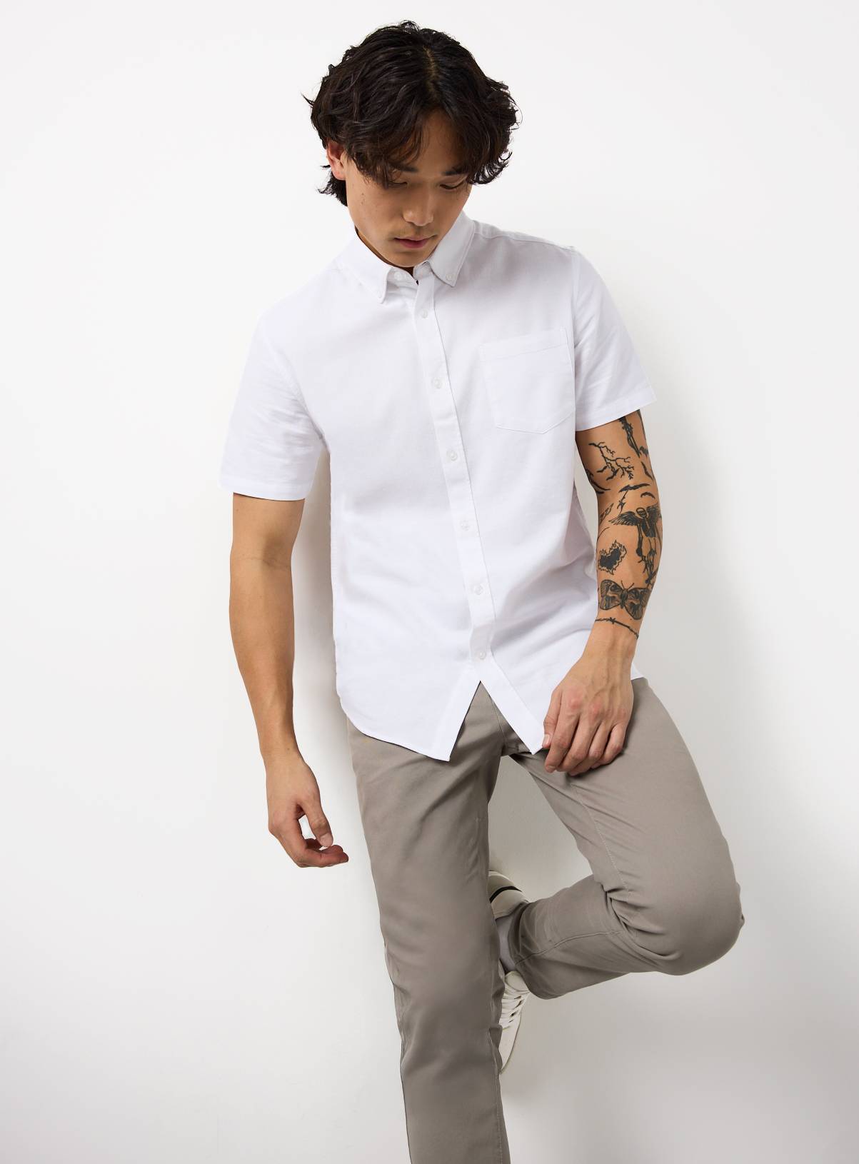 White Short Sleeve Slim Fit Oxford Shirt M - Image 2