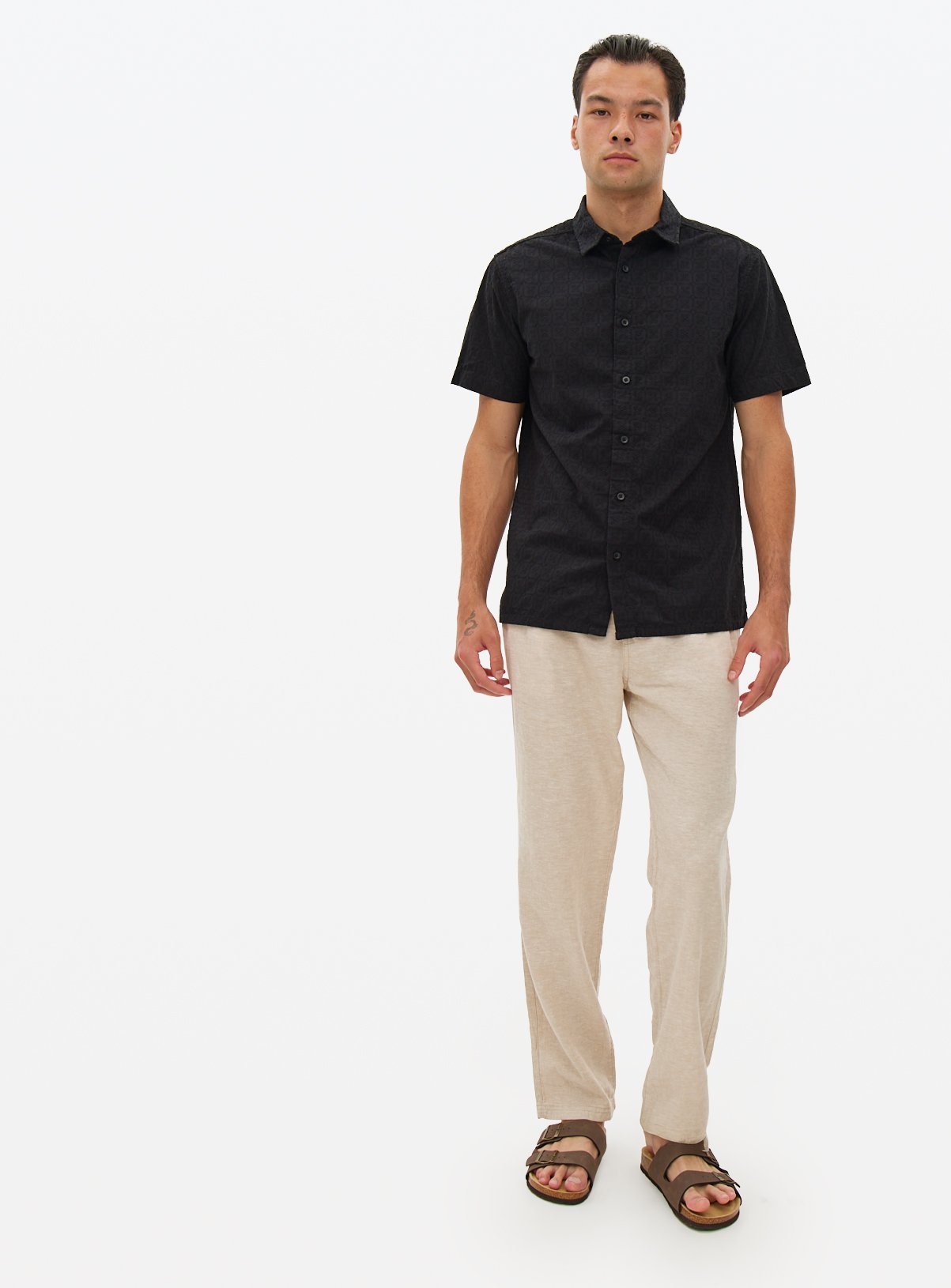 Black Short Sleeve Broderie Shirt XL - Image 2 thumbnail