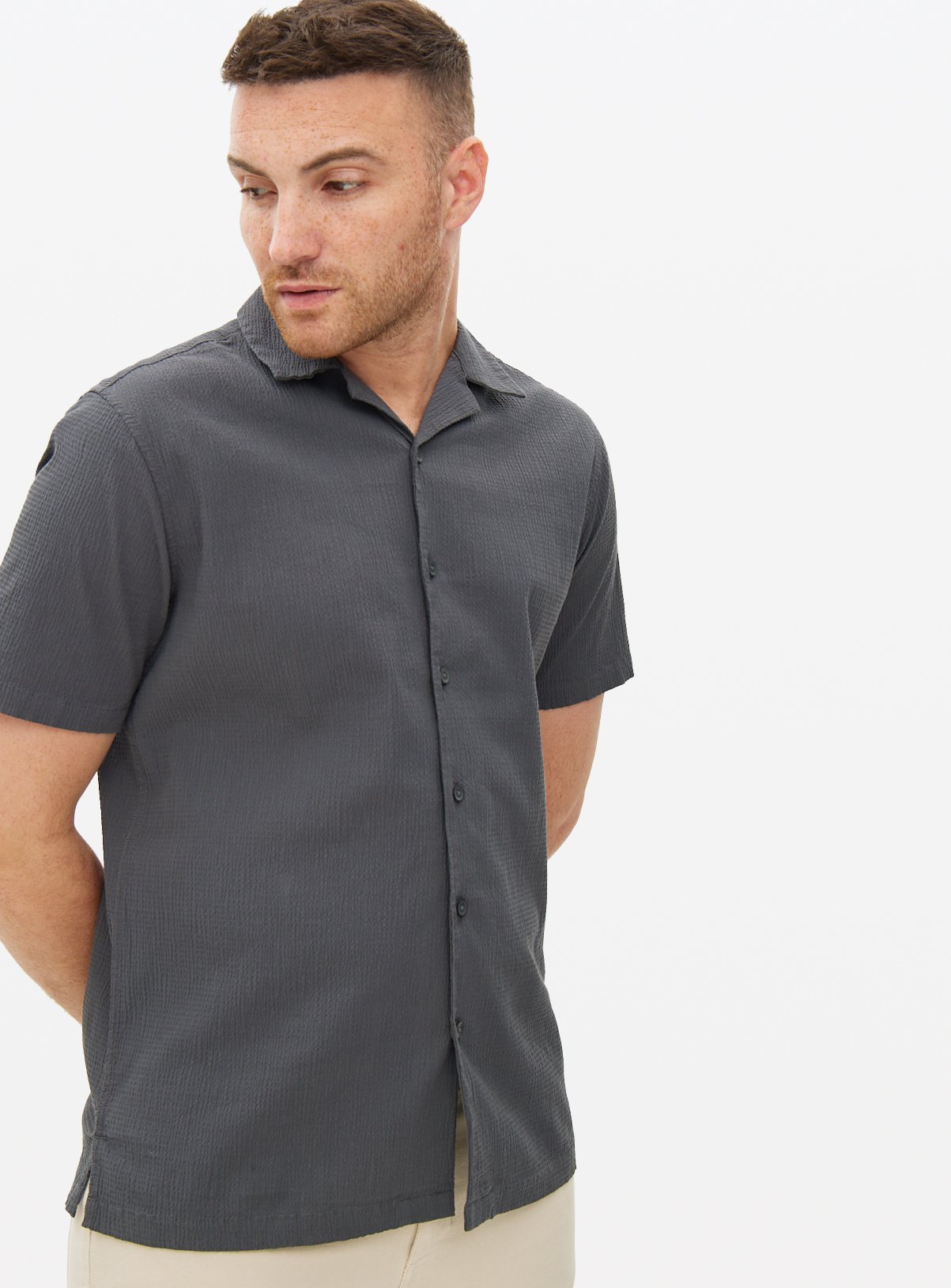 Men's Charcoal Revere Collar Seersucker Shirt