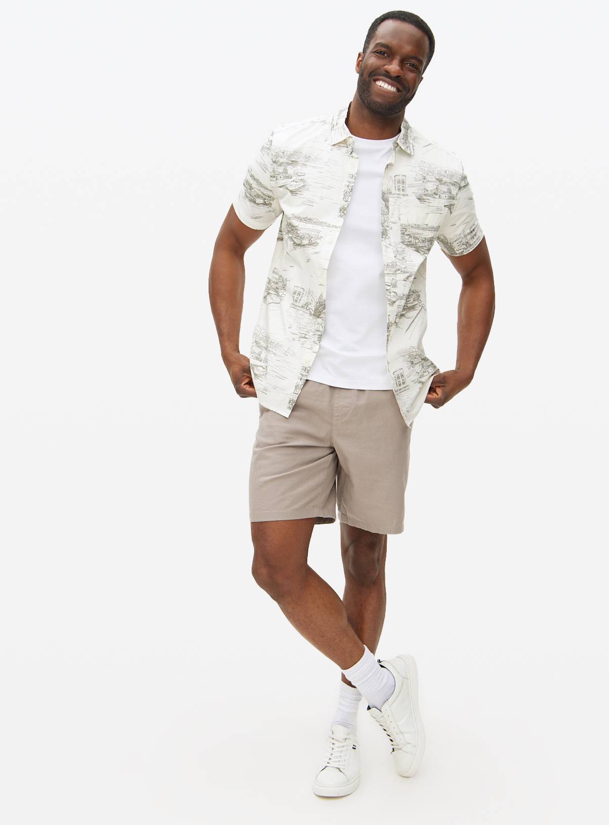 Sketch Scenic Print Slim Fit Short Sleeve Shirt XL - Image 2