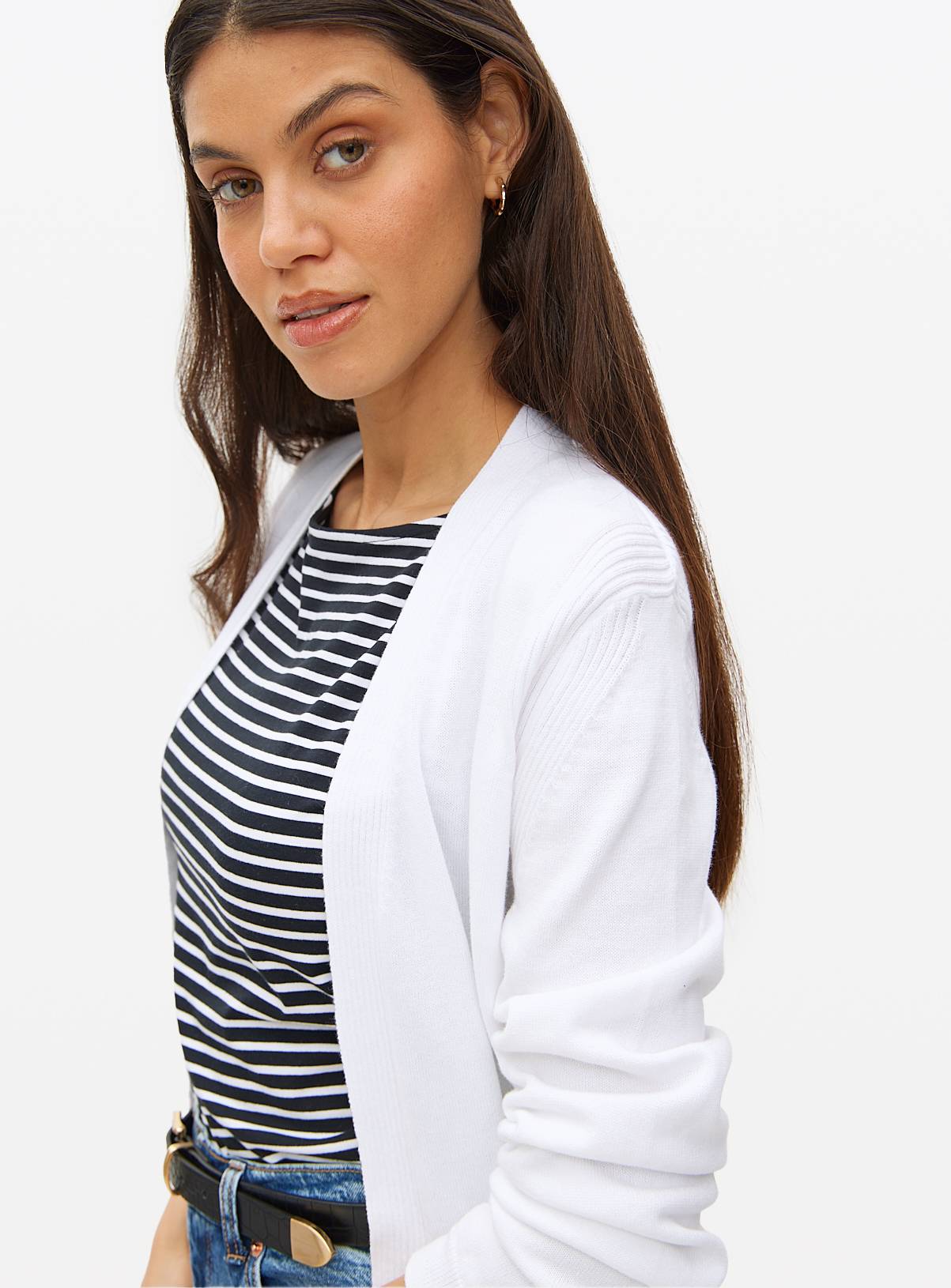 White Core Cropped Cardigan 8 - Image 3