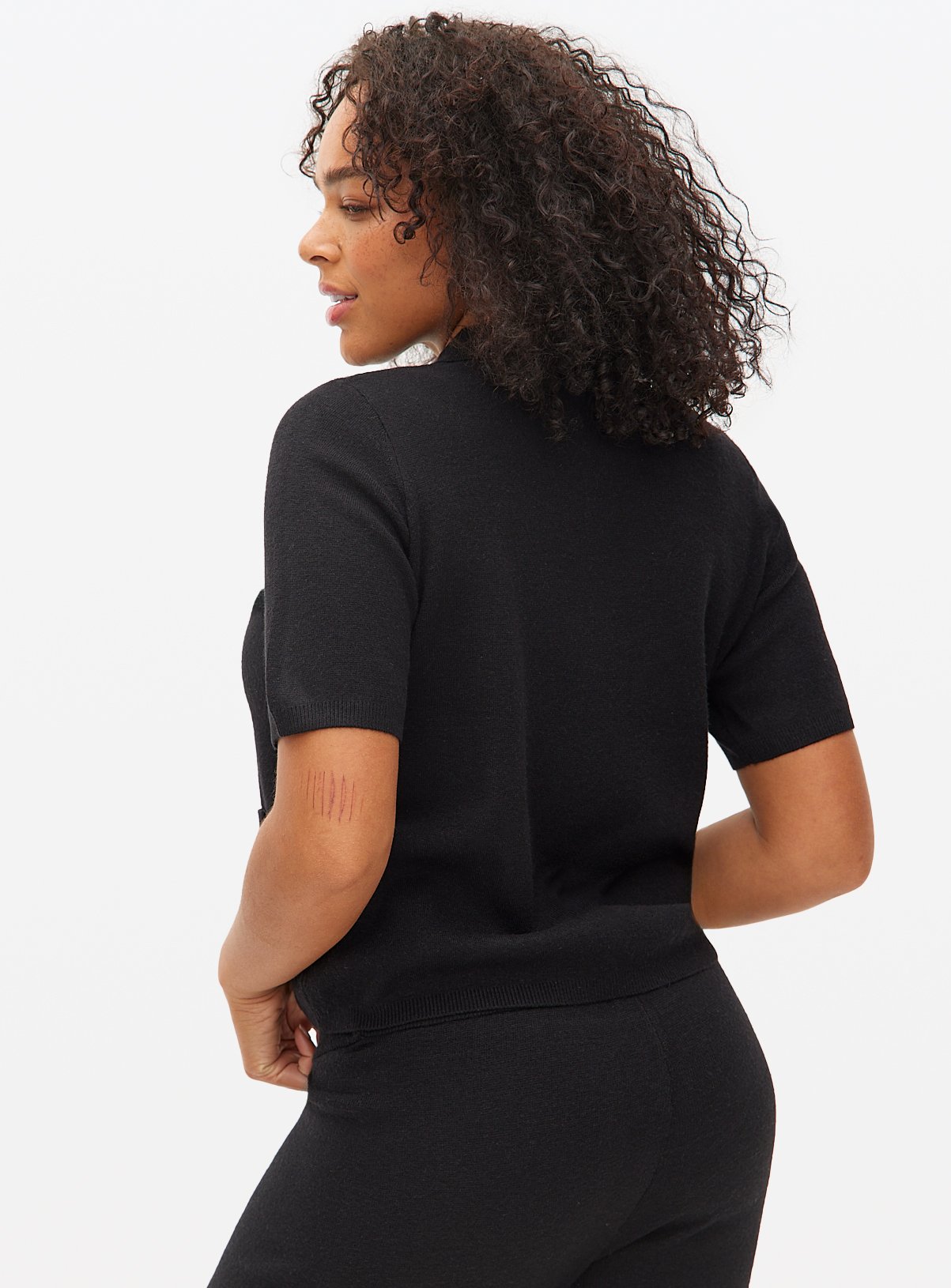 Black Compact Collared Short Sleeve Cardigan 24 - Image 4 thumbnail