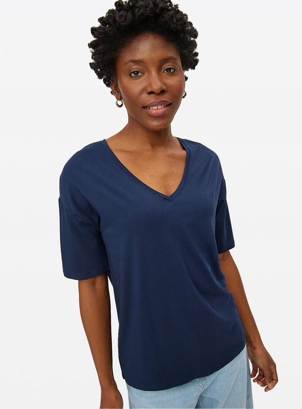 Navy Relaxed V Neck T-Shirt  M