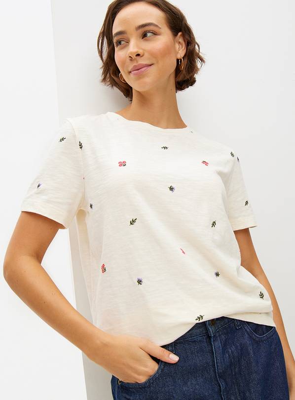 Cream Floral Embroidered Regular T-Shirt 10