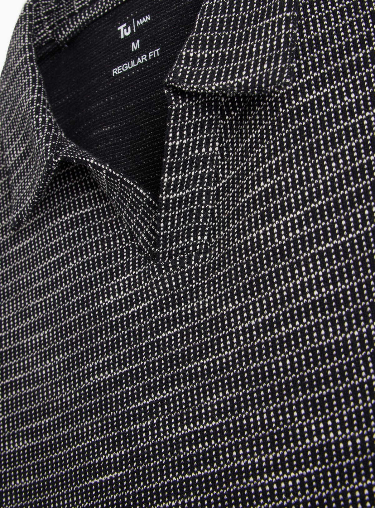 Black Revere Collar Polo Shirt XL - Image 4 thumbnail