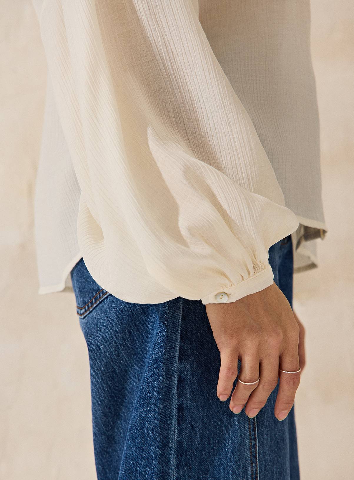 EVERBELLE Cream Button Detail Blouse 14 - Image 3