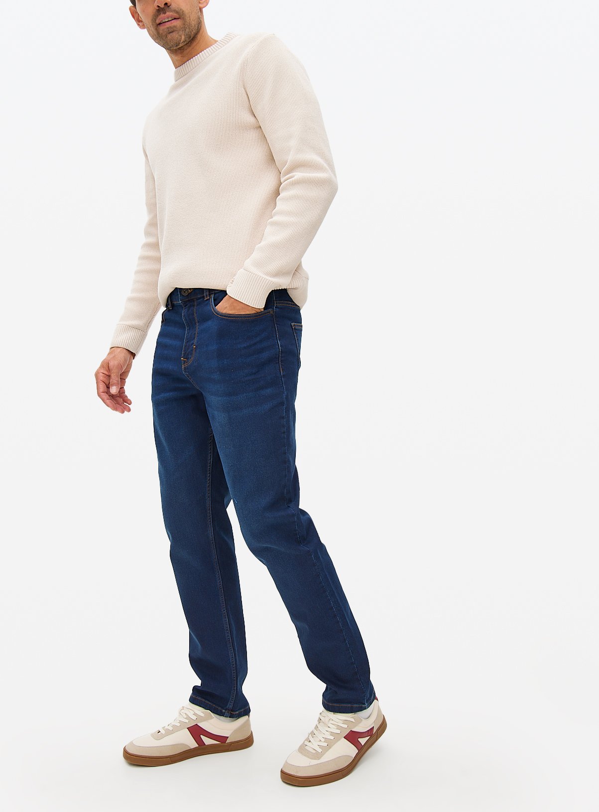 Men's Denim Ultimate Comfort Straight Leg Jeans