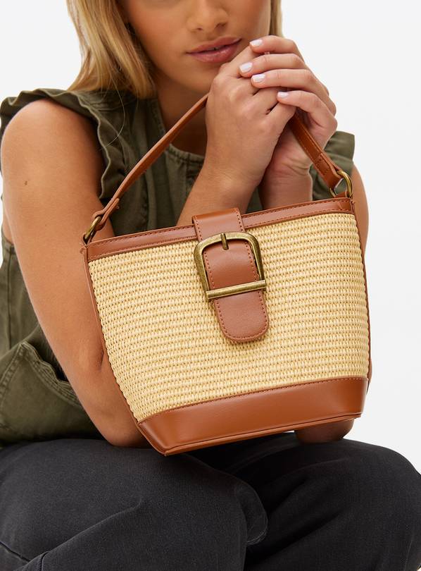 Neutral Straw Buckle Bucket Bag One Size