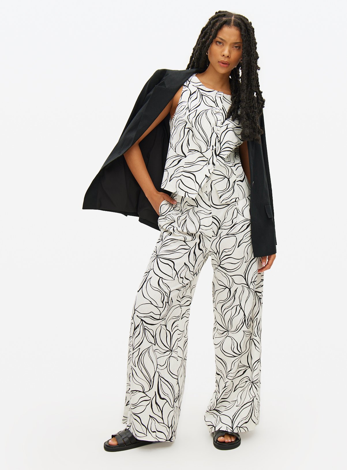 Mono Print Linen Blend Co-ord Wide Leg Trousers  14S - Image 2 thumbnail