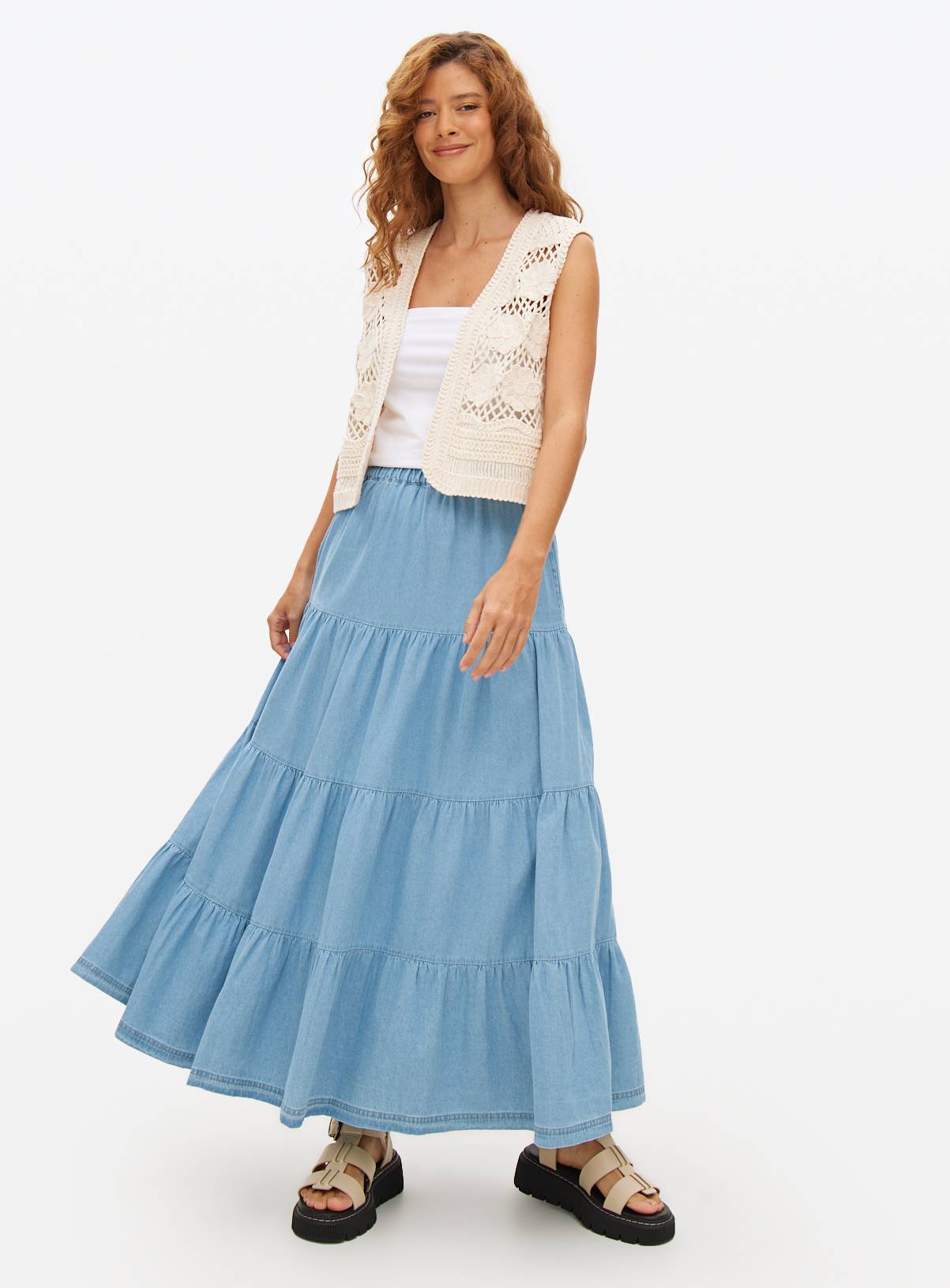 Neutral Floral Crochet Waistcoat M - Image 2