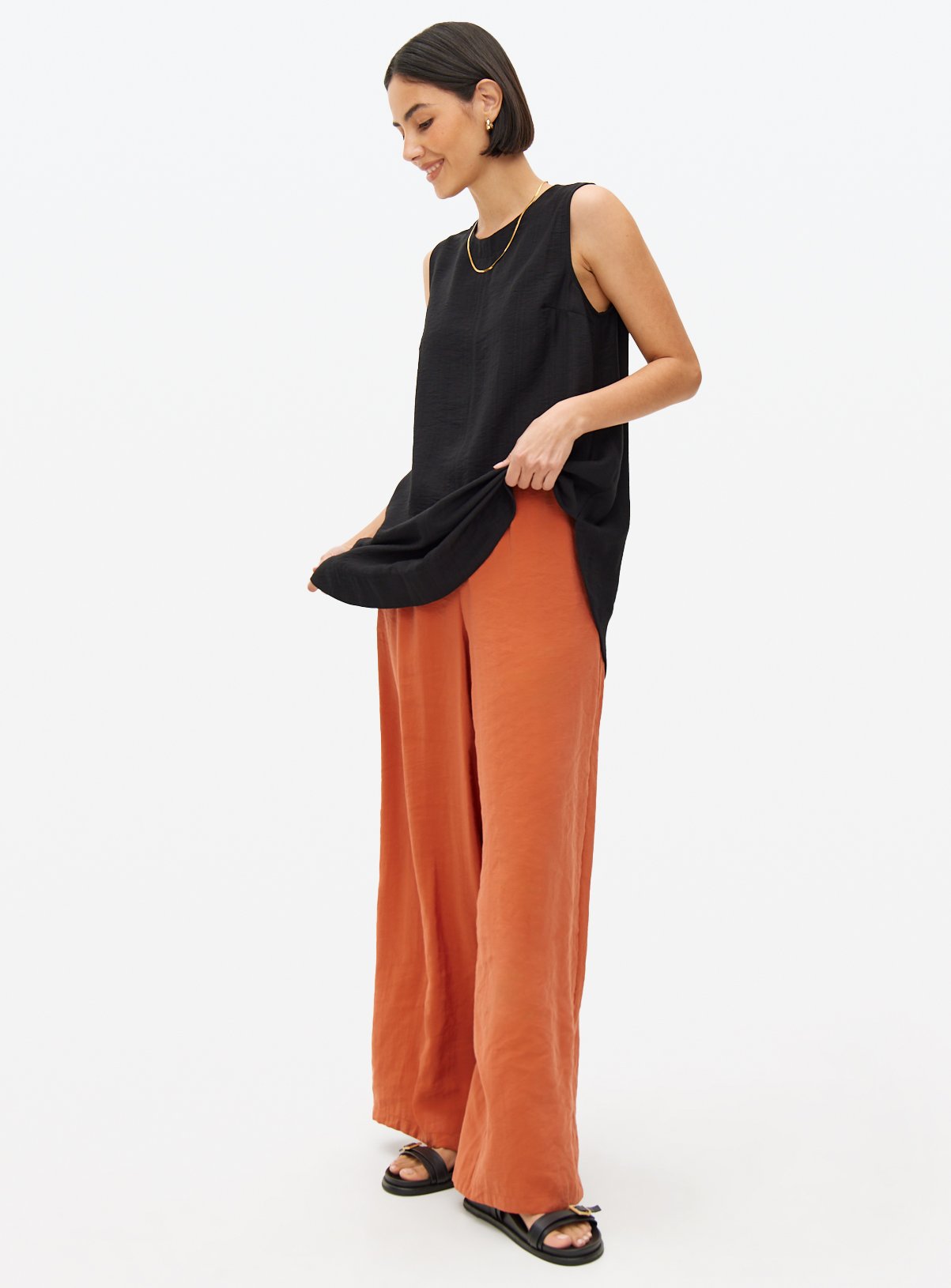 Black Sleeveless Shell Top 24 - Image 2 thumbnail