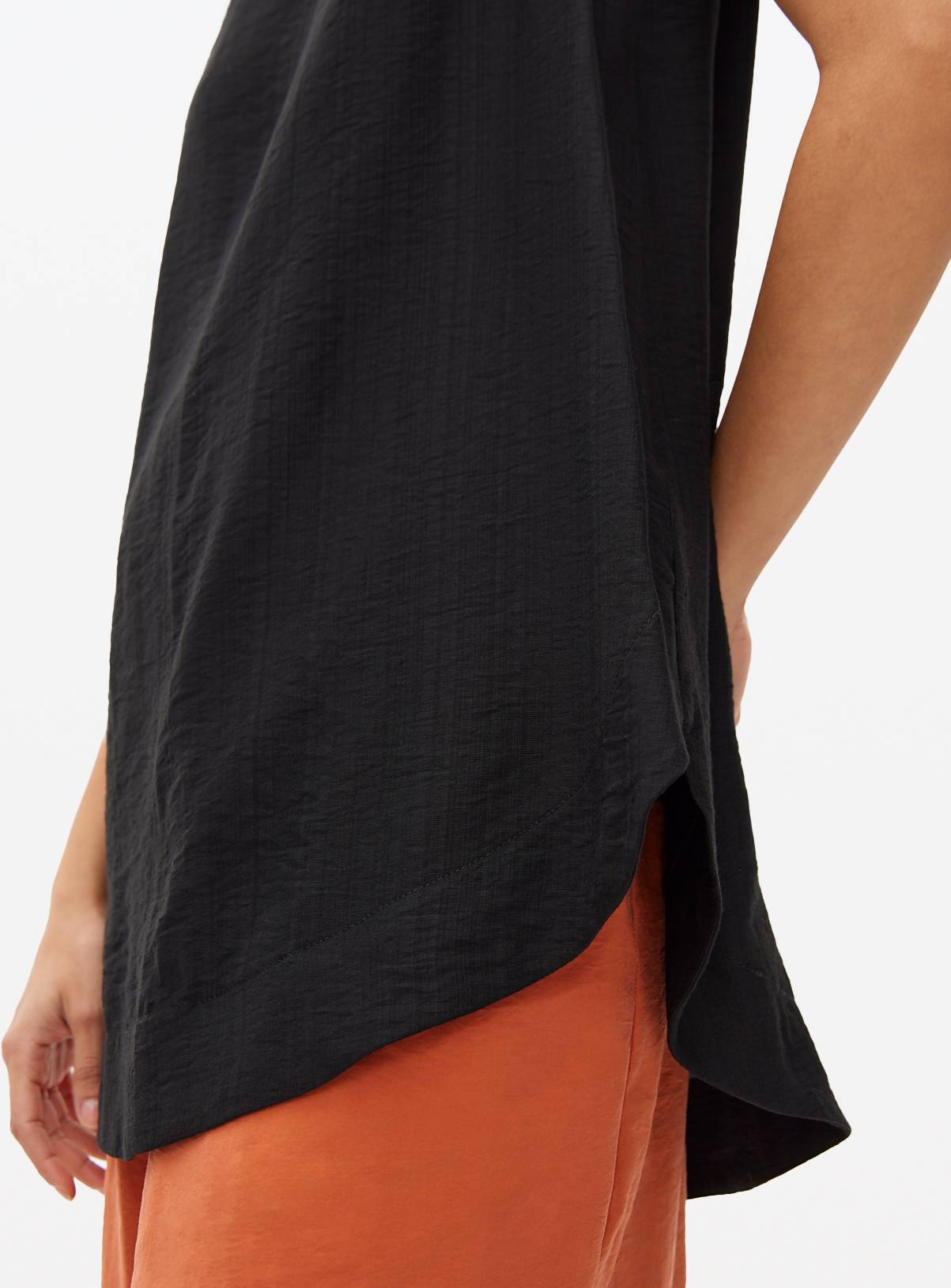 Black Sleeveless Shell Top 24 - Image 3