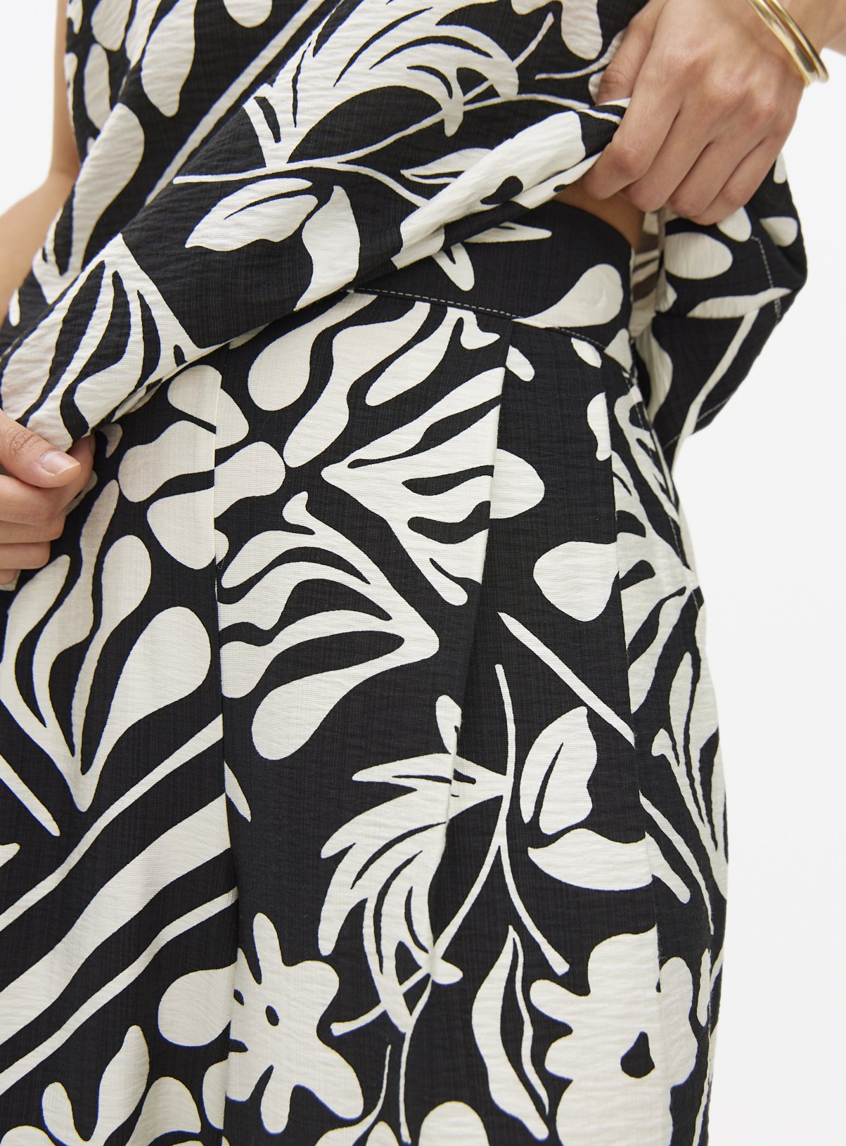 Mono Printed Co-ord Culottes 12 - Image 2 thumbnail