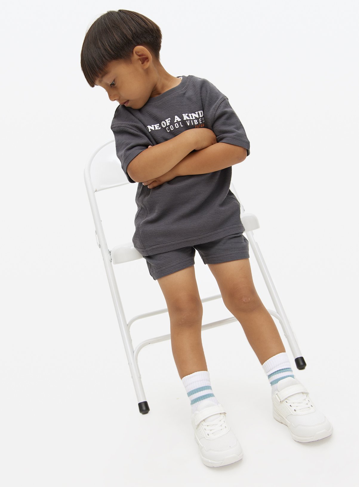 Charcoal Charcoal Jersey T-Shirt & Shorts Set (5-6 Years) - Tu by Sainsbury's