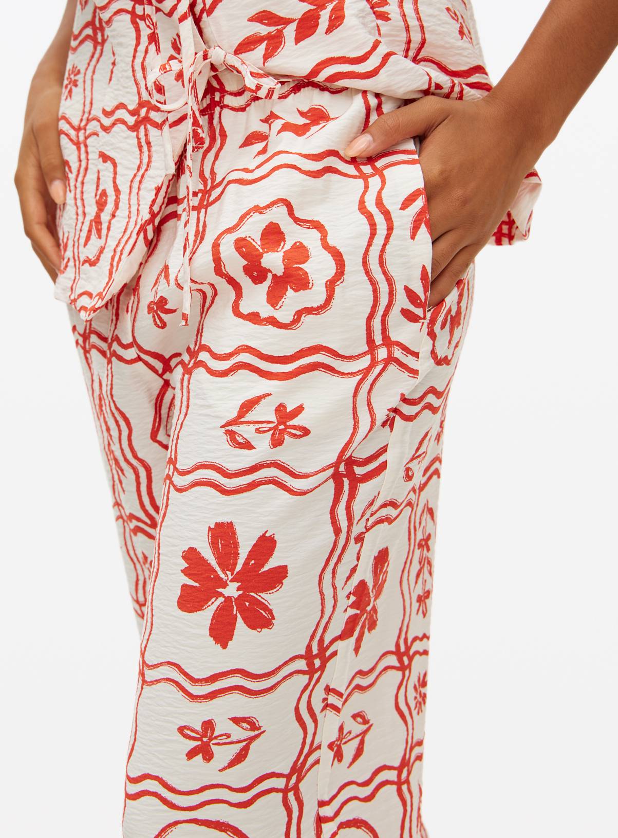 Red Tile Print Wide Leg Co-ord Trousers  10 - Image 3