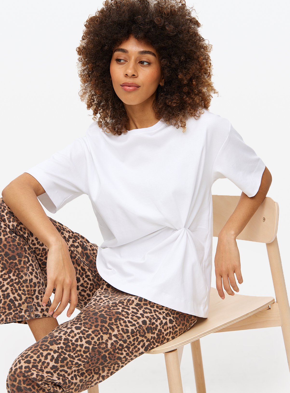White Twist Knot T-Shirt 24