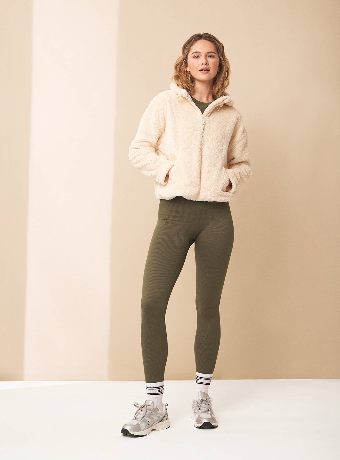 REAKTIV Khaki High Waisted Ribbed Seamless Legging XL - Image 2