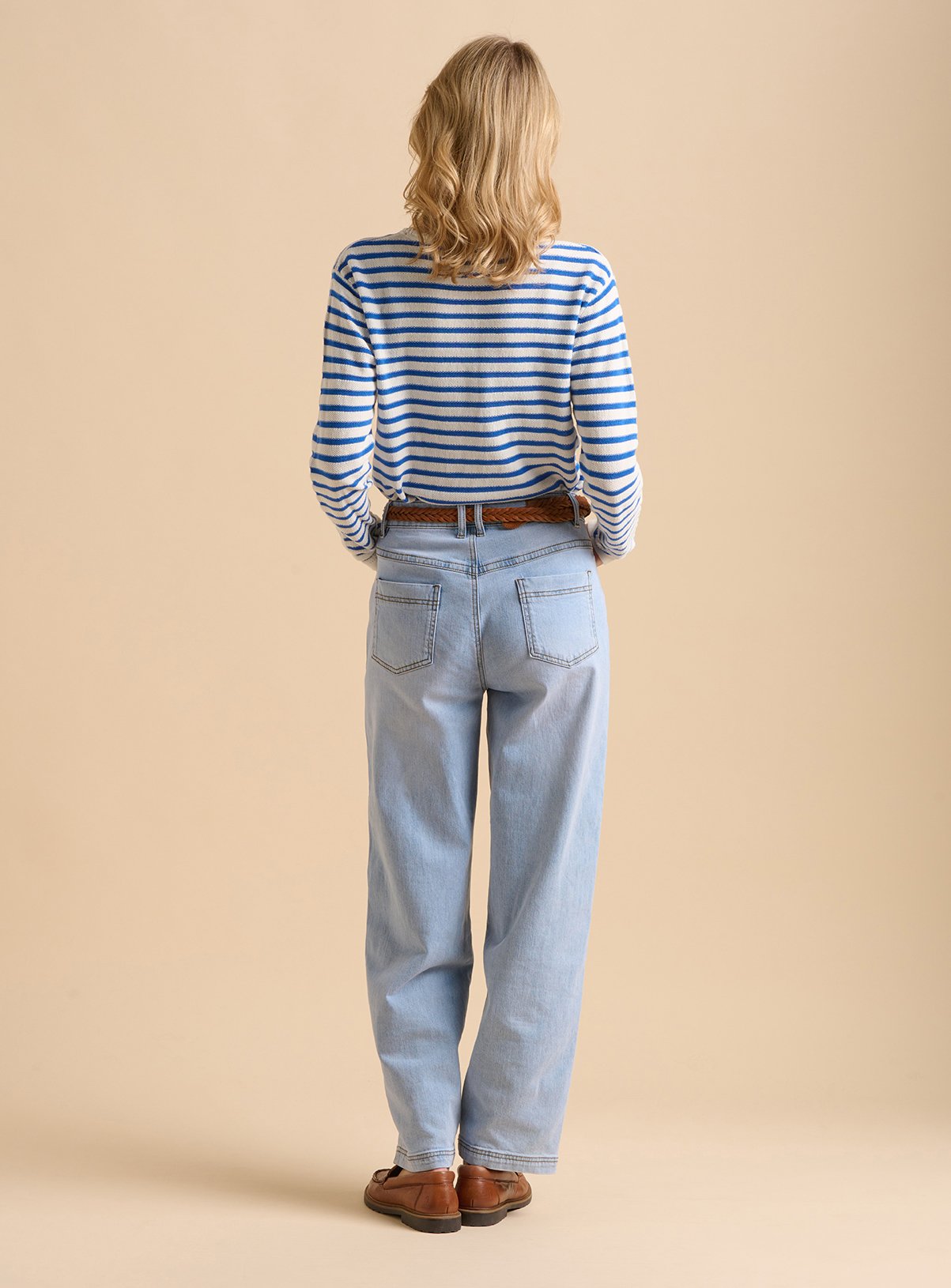 BRAKEBURN Barrel Leg Jeans 10 - Image 2 thumbnail