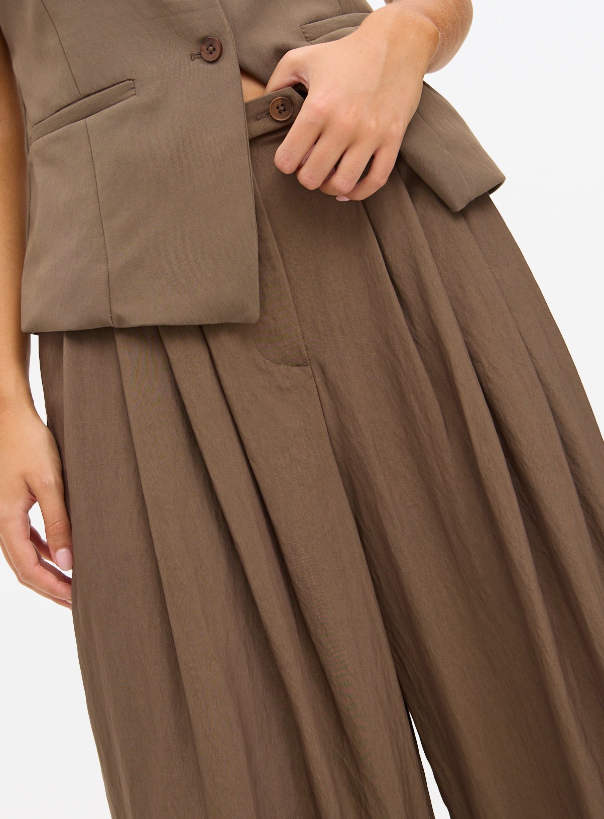 Brown Co-ord Pleated Palazzo Trousers  22L - Image 3 thumbnail