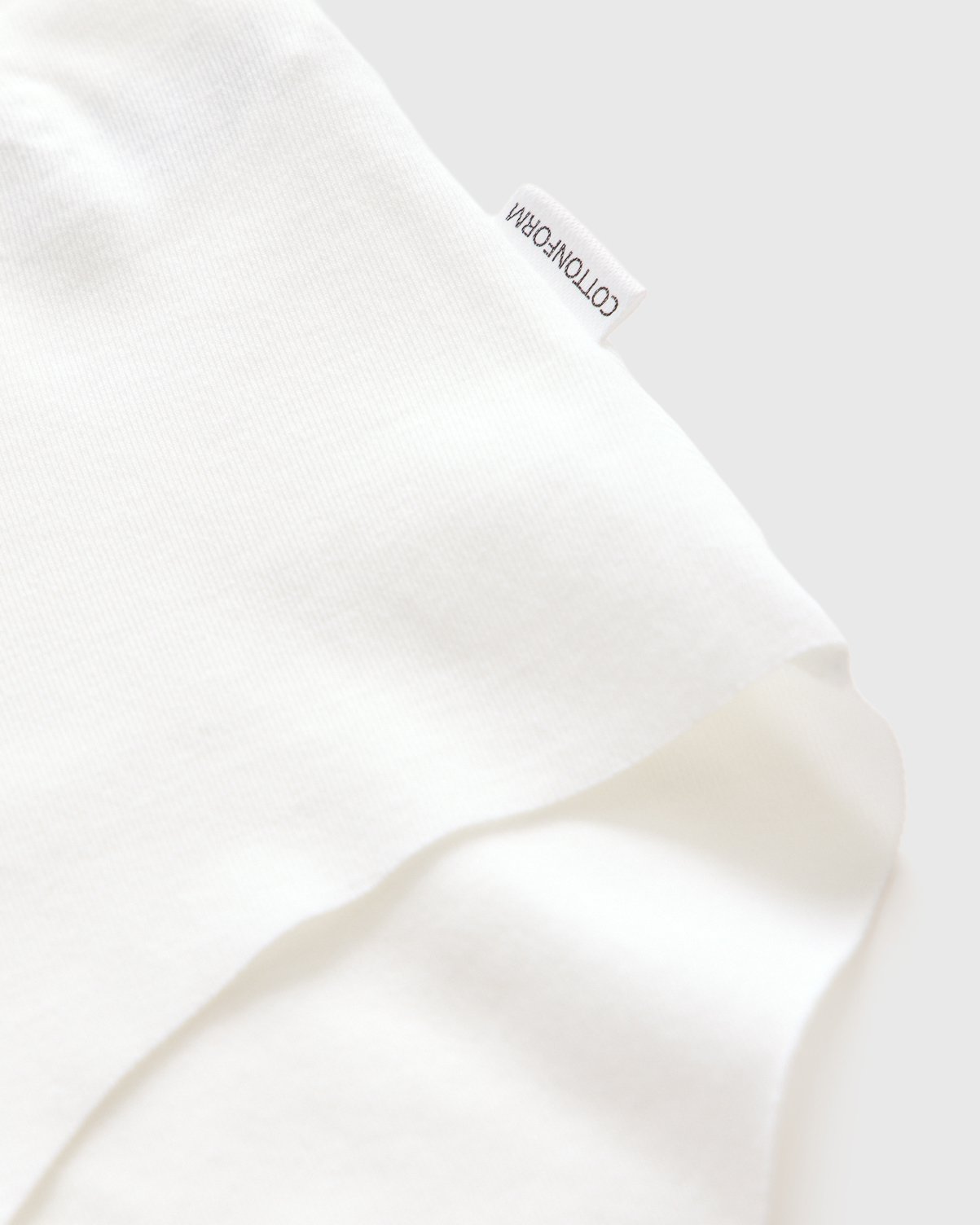 Cottonform™  White Seamless Shorts Knickers 14 - Image 3 thumbnail