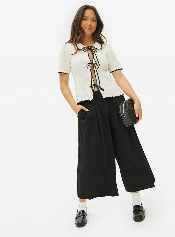 Black Pleated Wide Leg Culottes 16