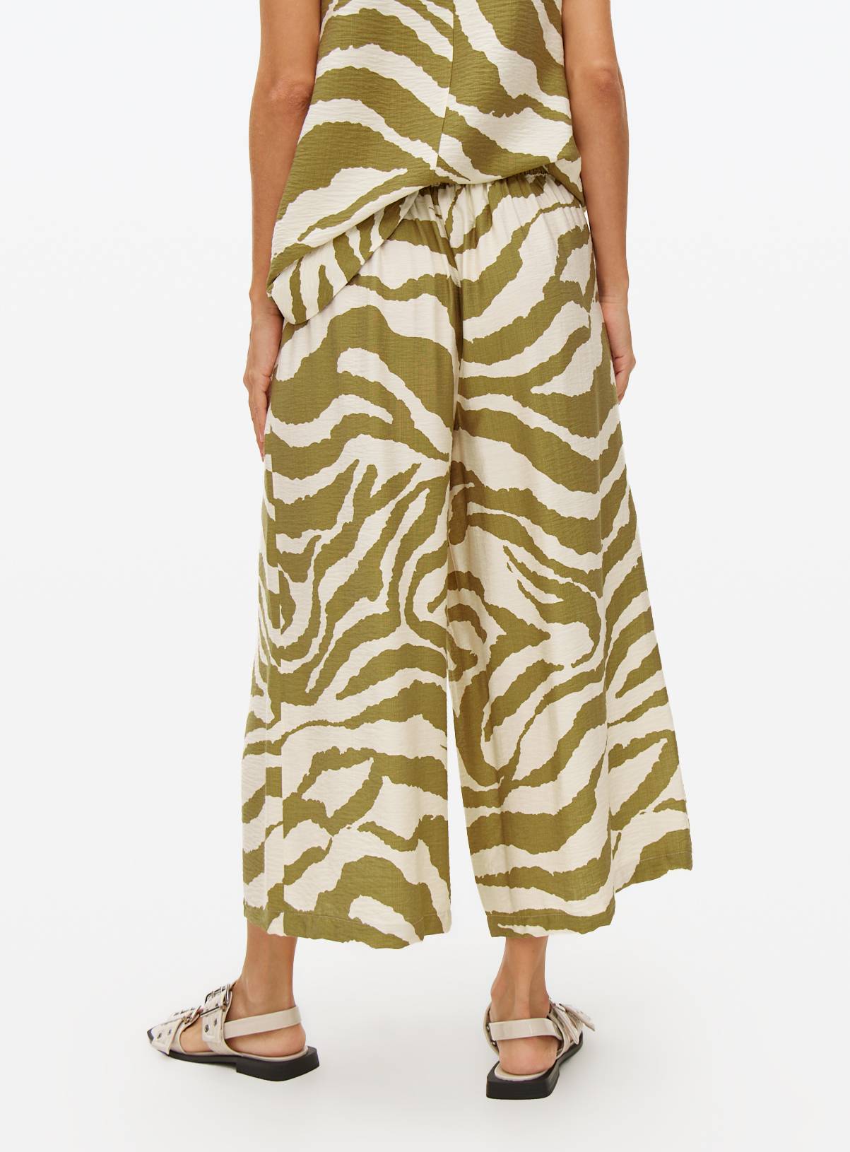 Green Zebra Print Co-ord Culottes 14 - Image 4