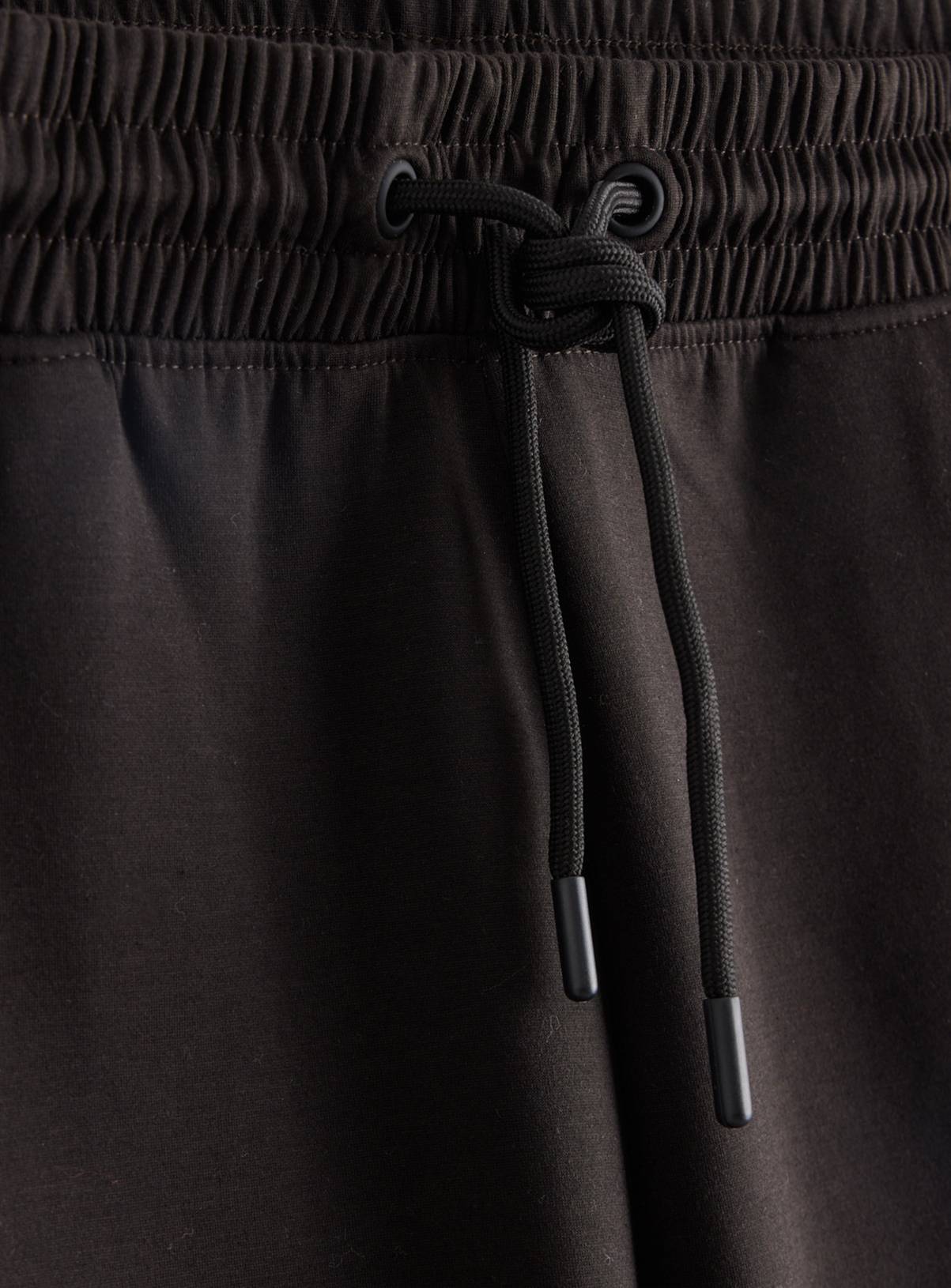 Active Black Sports Shorts XL - Image 4