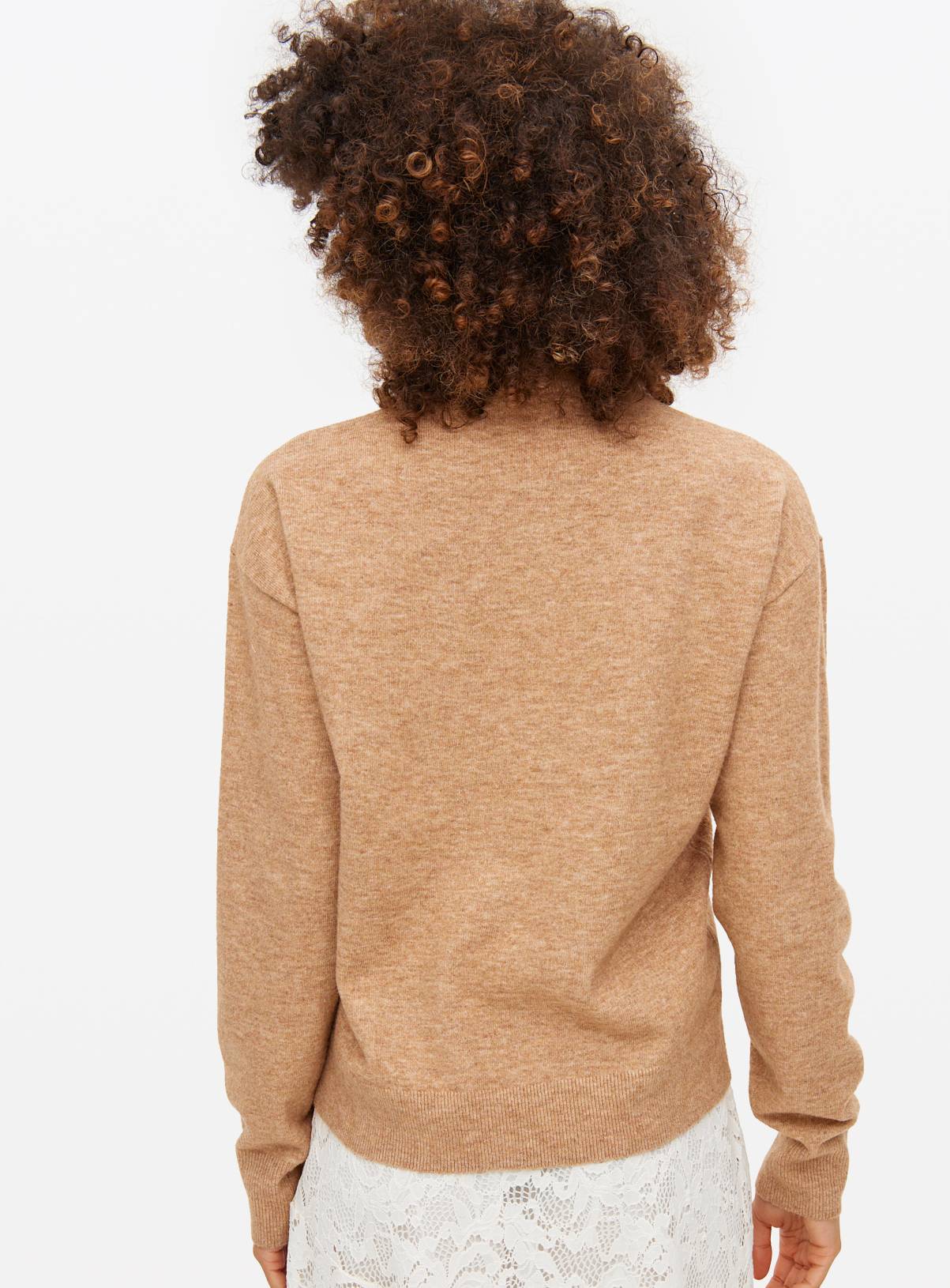 Camel Pocket Cosy Yarn Jumper 16 - Image 4