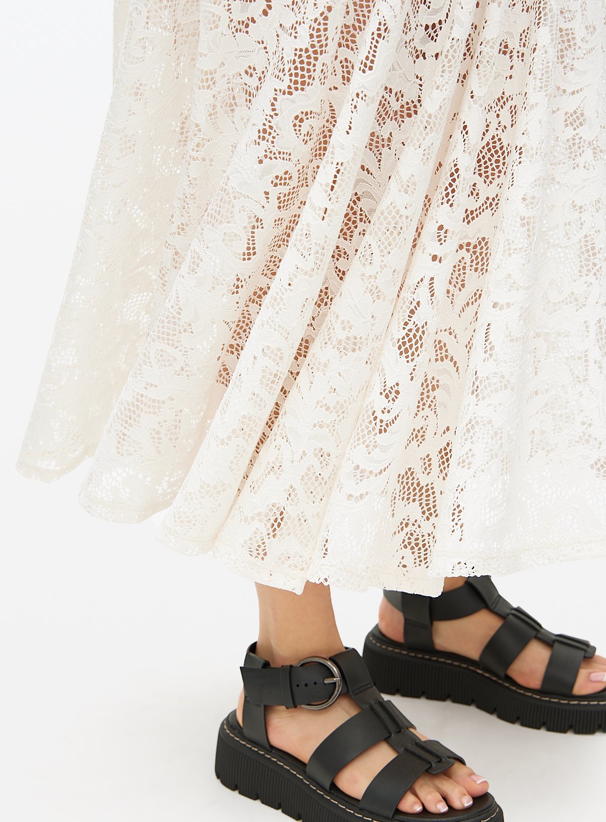 Cream Lace Maxi Skirt 14 - Image 3 thumbnail
