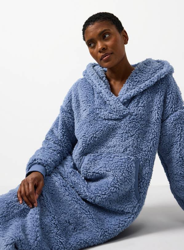 Blue Borg Fleece Longline Hooded Blanket L