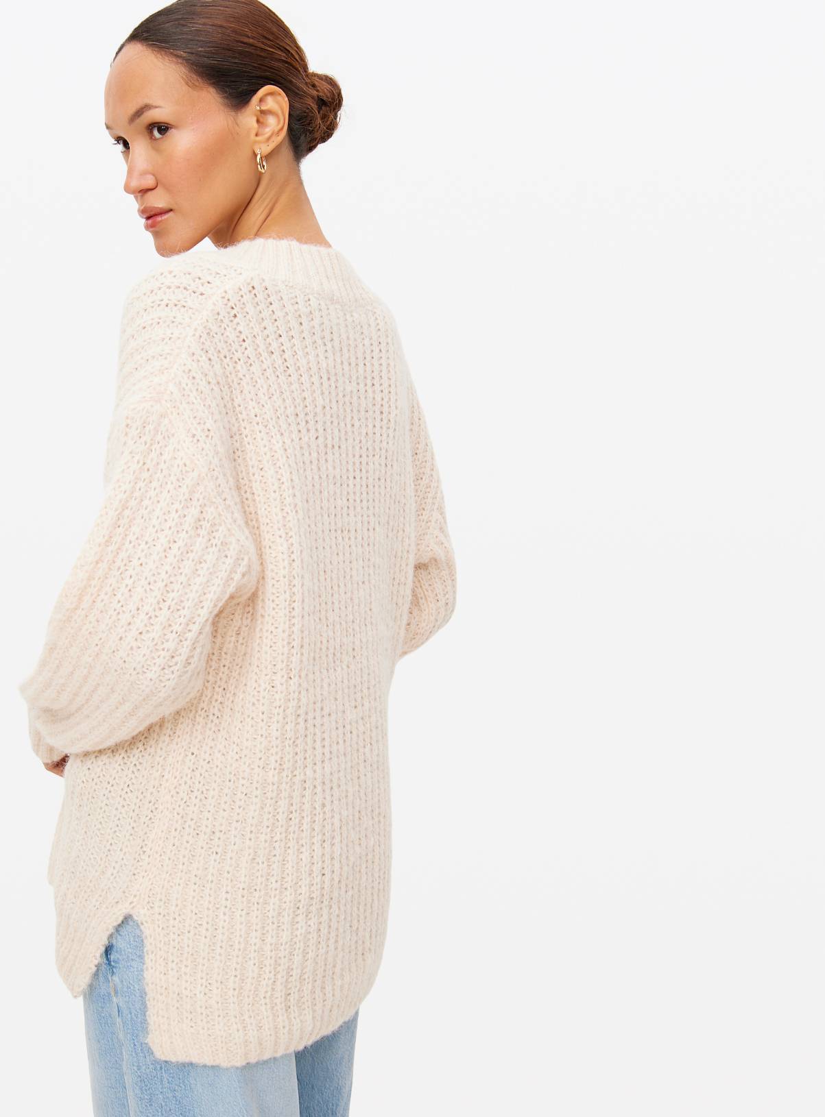 Cream V Neck Relaxed Knitted Jumper 10 - Image 4
