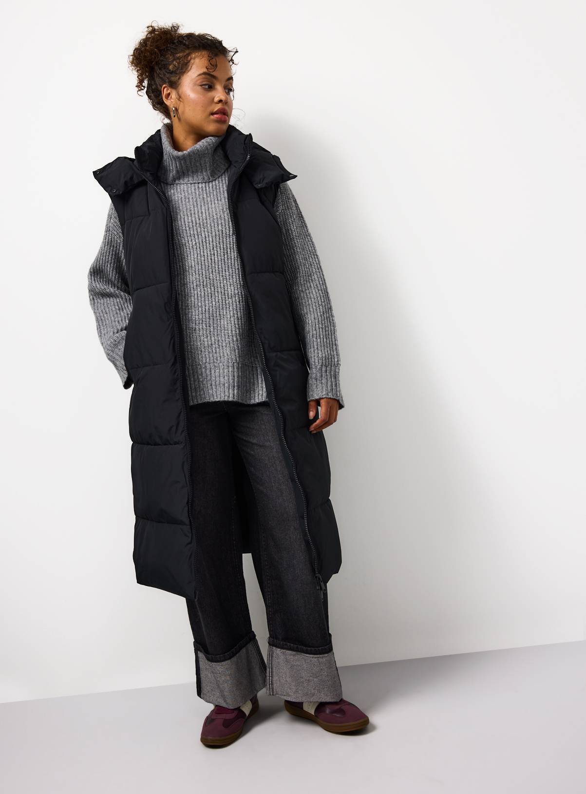 Black Longline Padded Gilet XL - Image 1