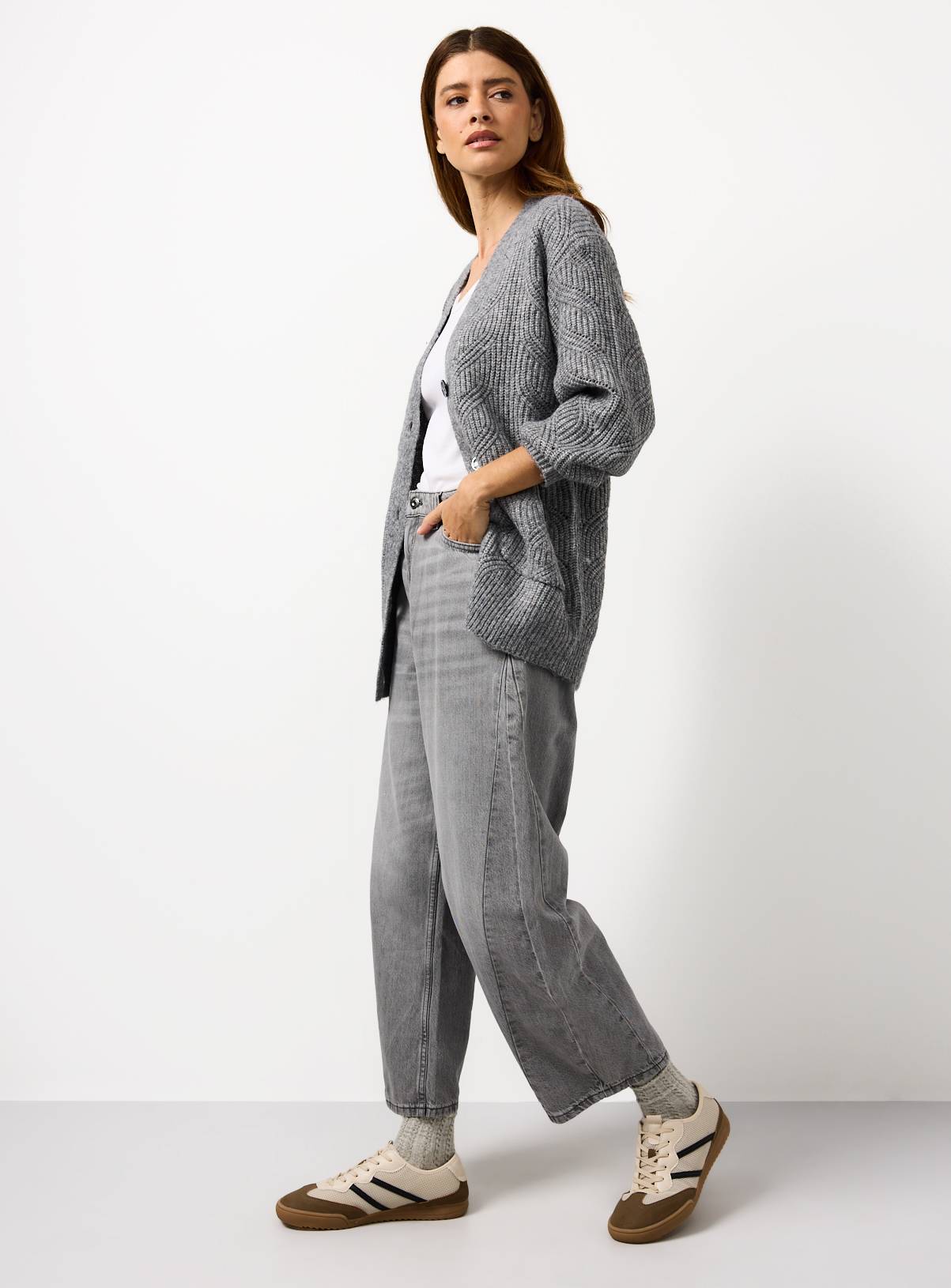 Charcoal V Neck Slouch Cable Knit Cardigan M - Image 2