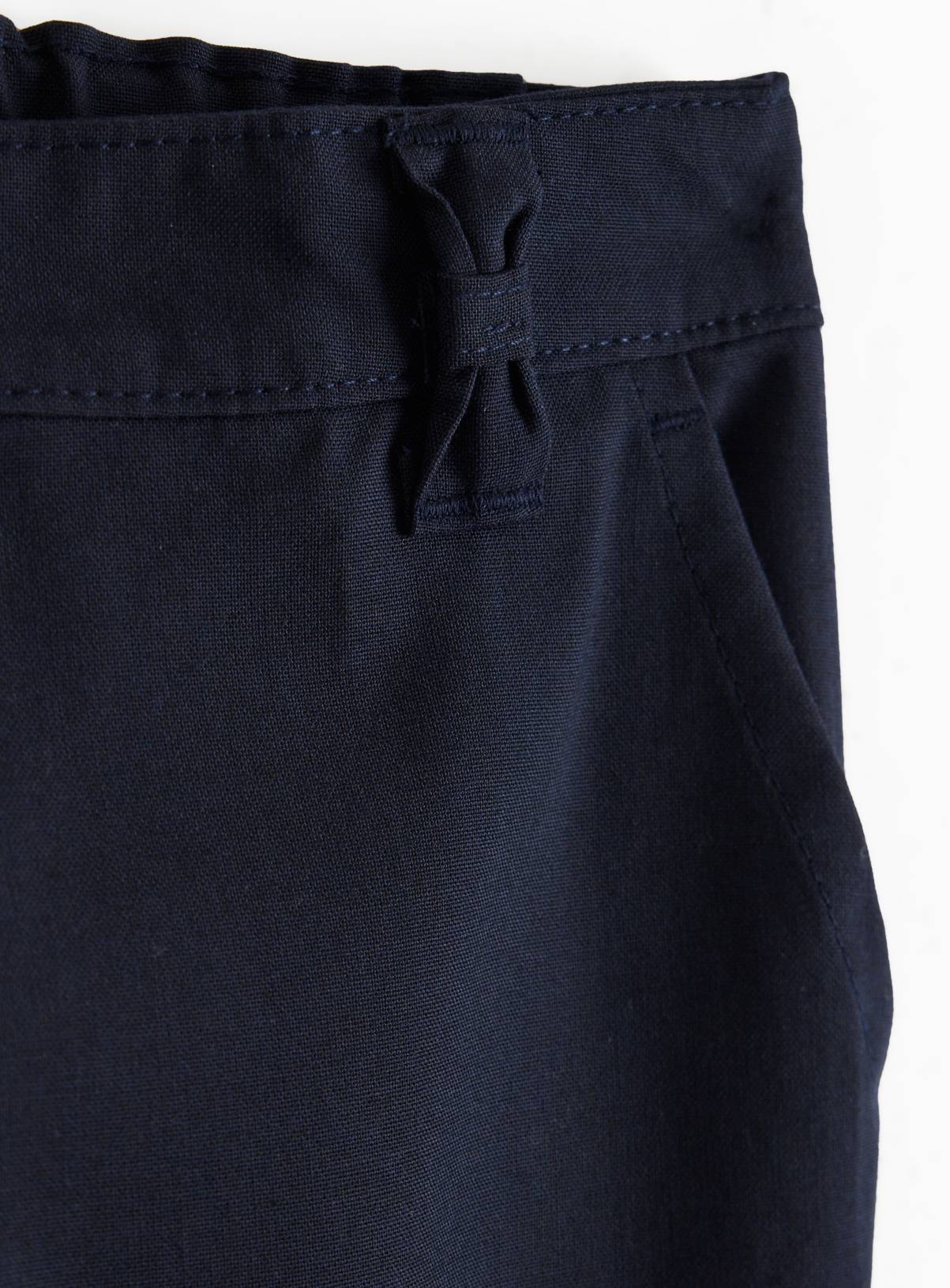 2 Pack Girls Navy Trousers with Reinforced Knees & Extendable Hems Longer Leg 4 years - Image 4