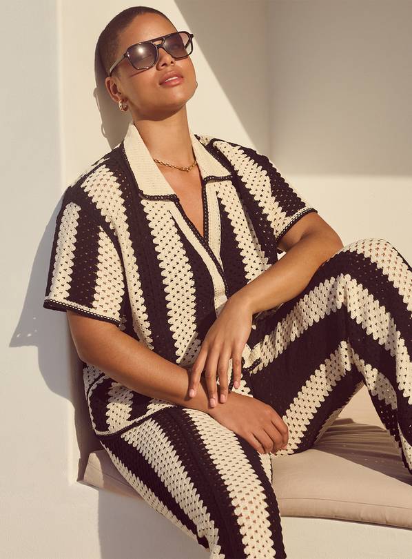 Mono Striped Co-ord Crochet Shirt L