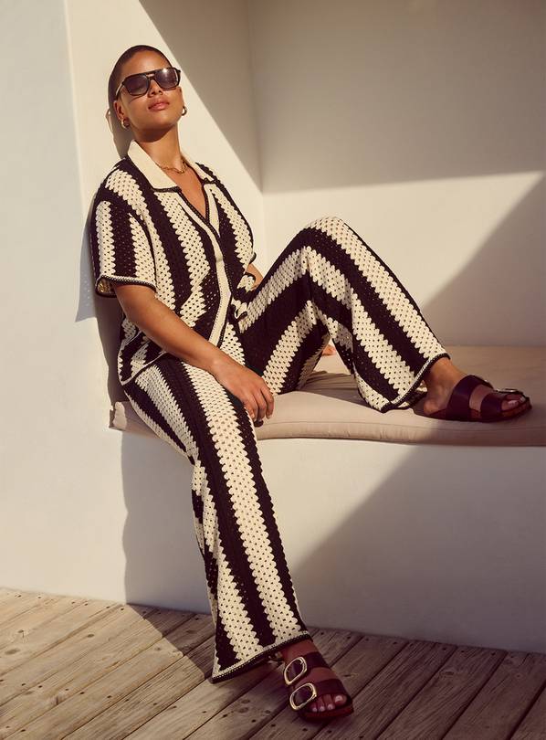 Mono Striped Co-ord Crochet Trousers L