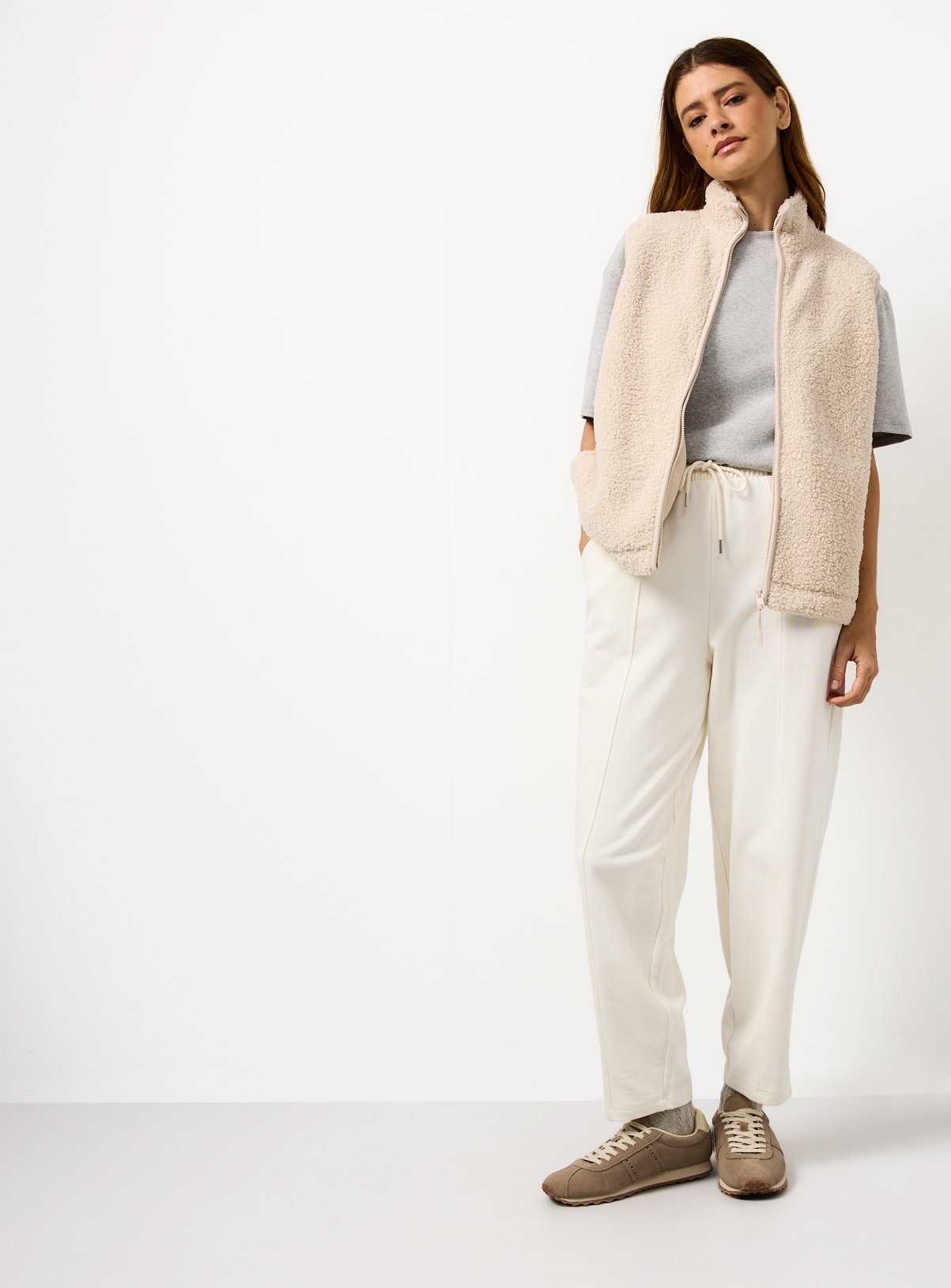 Cream Borg Fleece Gilet M - Image 2 thumbnail