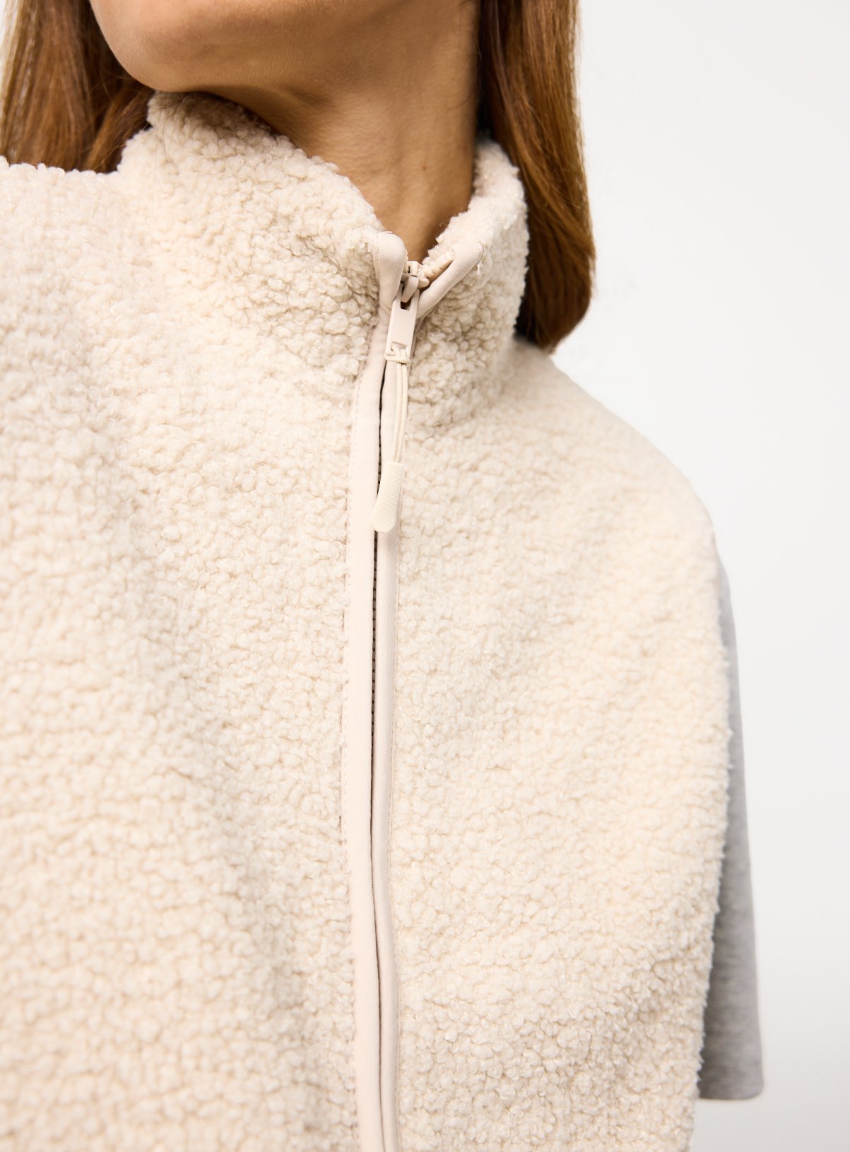 Cream Borg Fleece Gilet M - Image 3 thumbnail