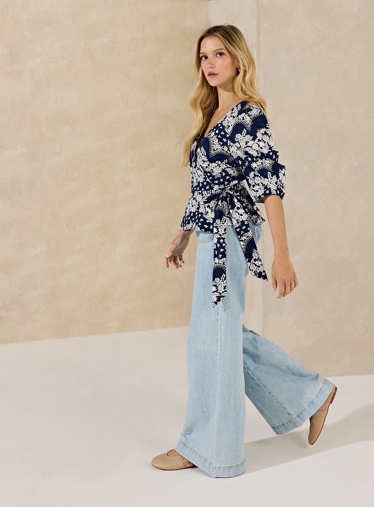 EVERBELLE Navy Printed Wrap Front Blouse 14 - Image 3 thumbnail