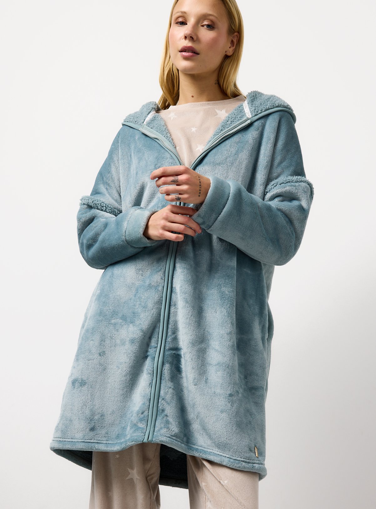 Green Full Zip Fleece Lined Hooded Blanket