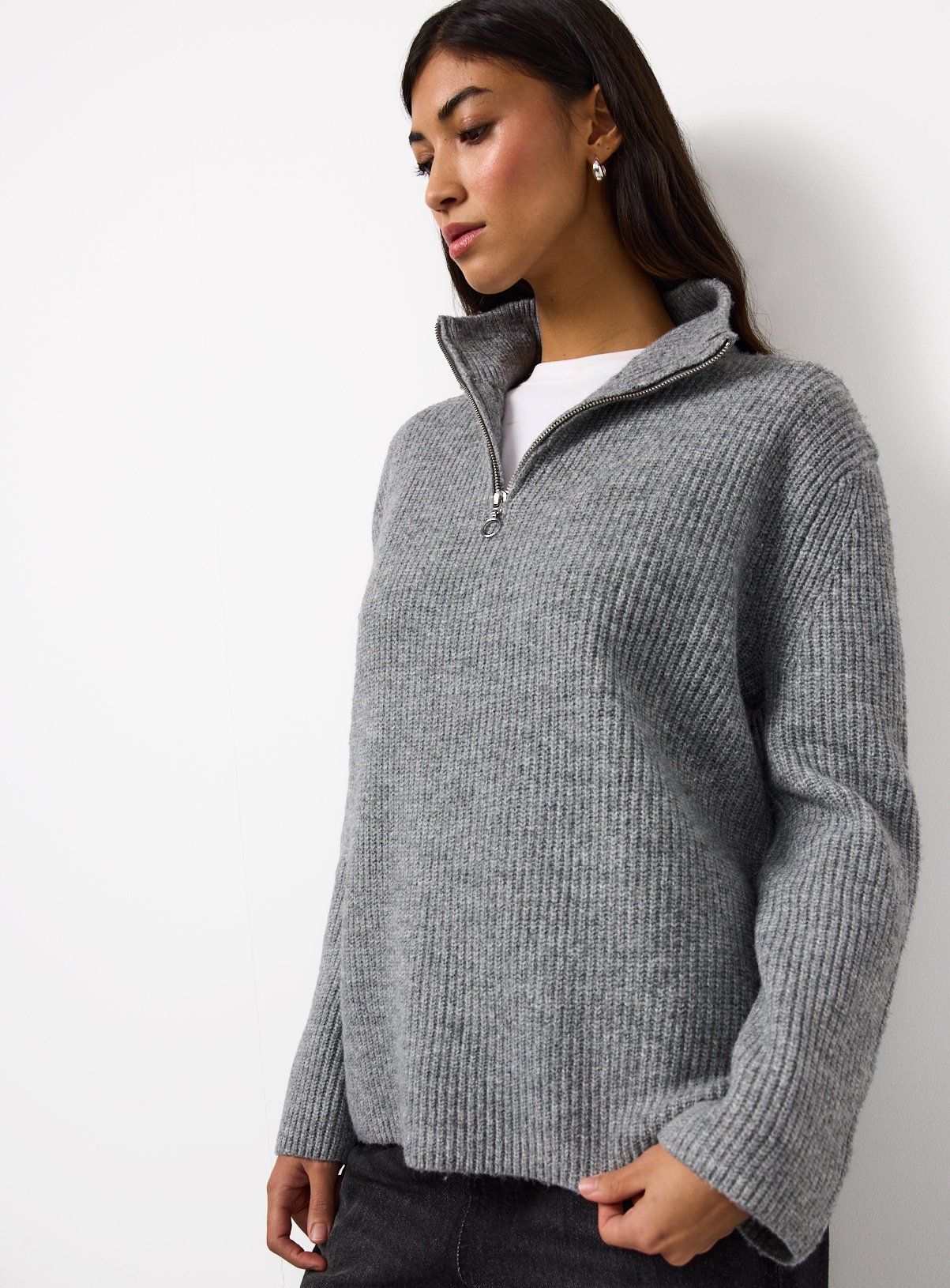 Grey Funnel Neck Quarter Zip Jumper L - Image 1 thumbnail