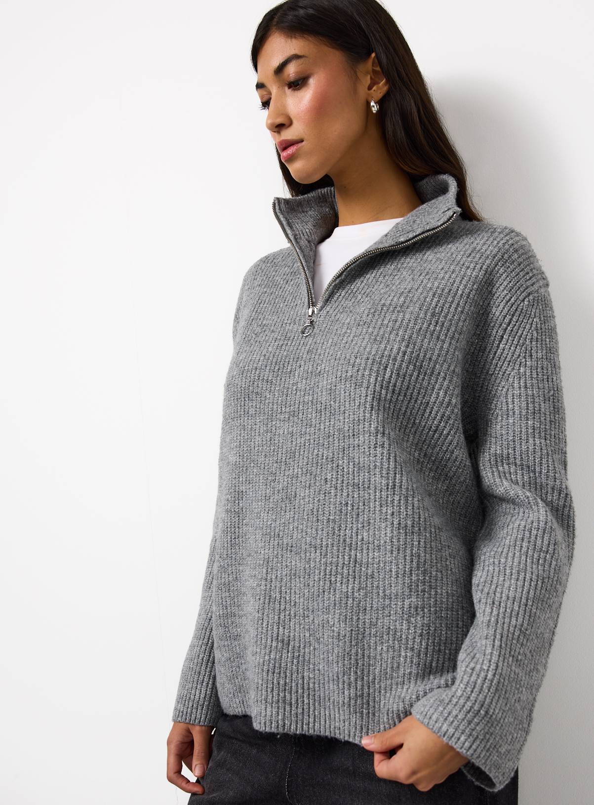 Grey Funnel Neck Quarter Zip Jumper L - Image 1
