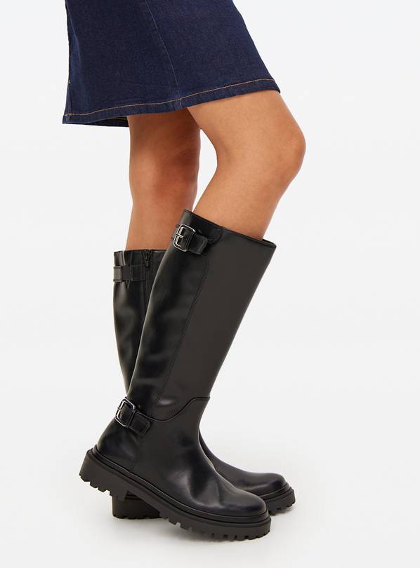 Black Long Leg Cleated Buckle Detail Boots 5